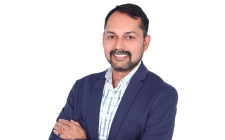 Ashutosh Sinha, former HR Head of Dalmia Bharat Refractories has joined EZ Compliance as Co-Founder