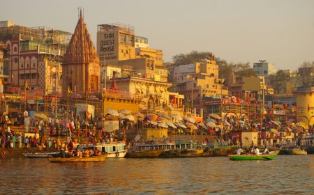 Ayodhya, Varanasi & Prayagraj Drive Record Religious Tourism, Boosting UP As India’s Top Destination