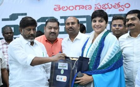 Digital Governance Milestone: IAS Hari Chandana Honoured for India’s First WhatsApp Grievance System