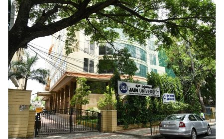 From Equations to the Cosmos: How the School of Sciences at JAIN (Deemed-to-be University) Is Shaping the Next Generation of Physics Innovators